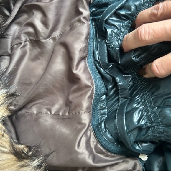 Eddie Bauer Premium Goose Down Filled Quilted Jacket size small - Picture 11 of 14